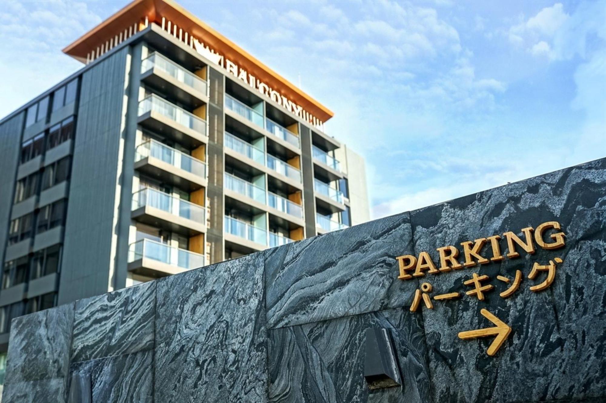 Balcony Seaside Sriracha Hotel & Serviced Apartments Si Racha Exterior foto