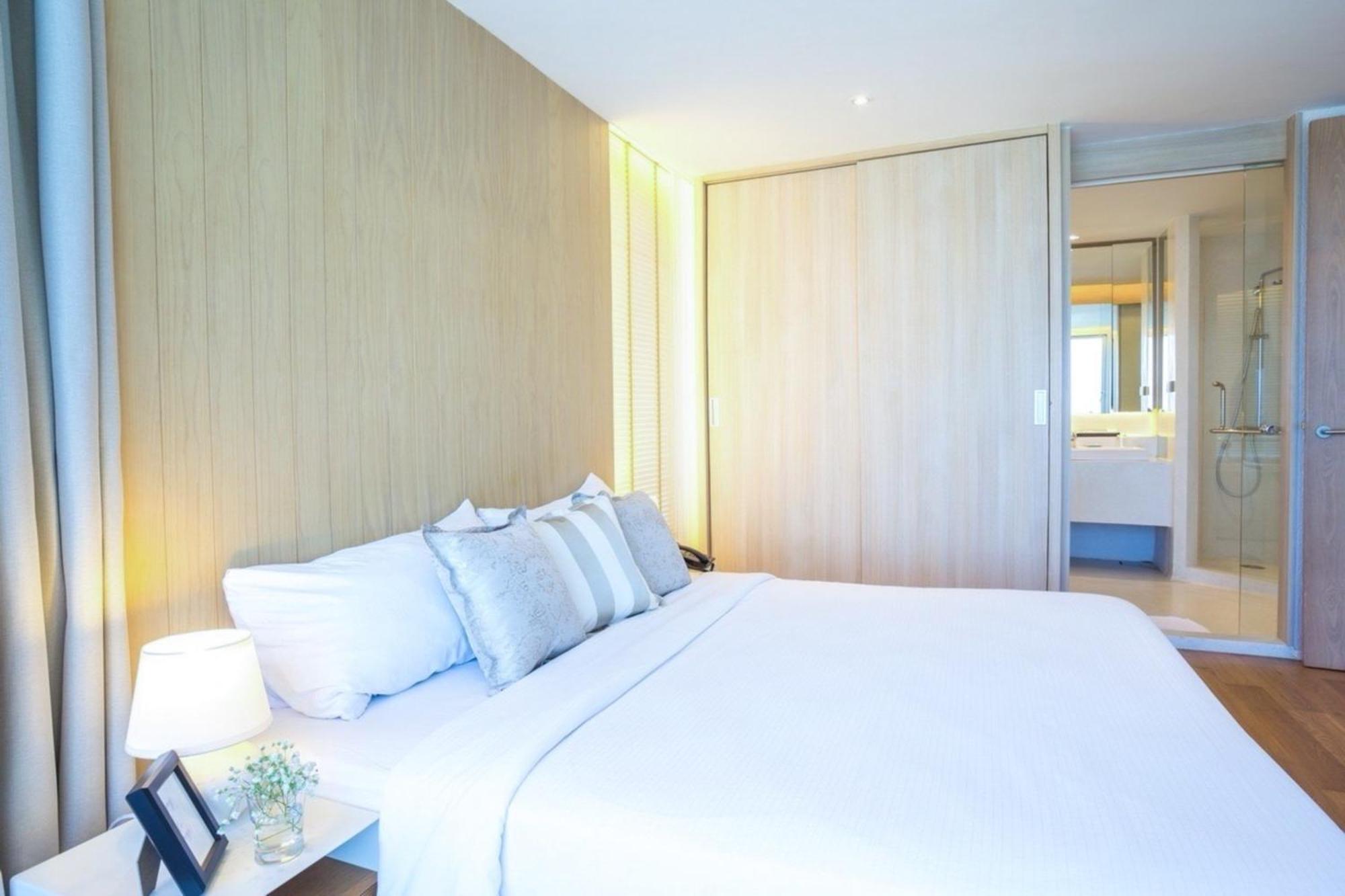 Balcony Seaside Sriracha Hotel & Serviced Apartments Si Racha Exterior foto