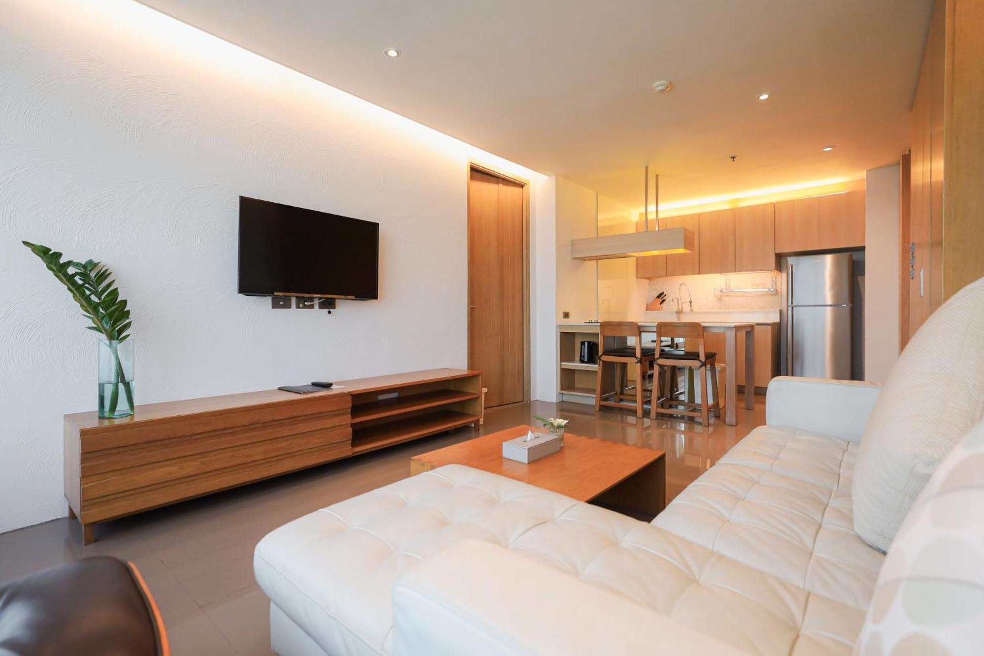 Balcony Seaside Sriracha Hotel & Serviced Apartments Si Racha Exterior foto